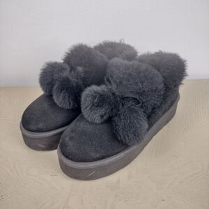 Women's Black Fuzzy Slip-On Pom Pom Shoes